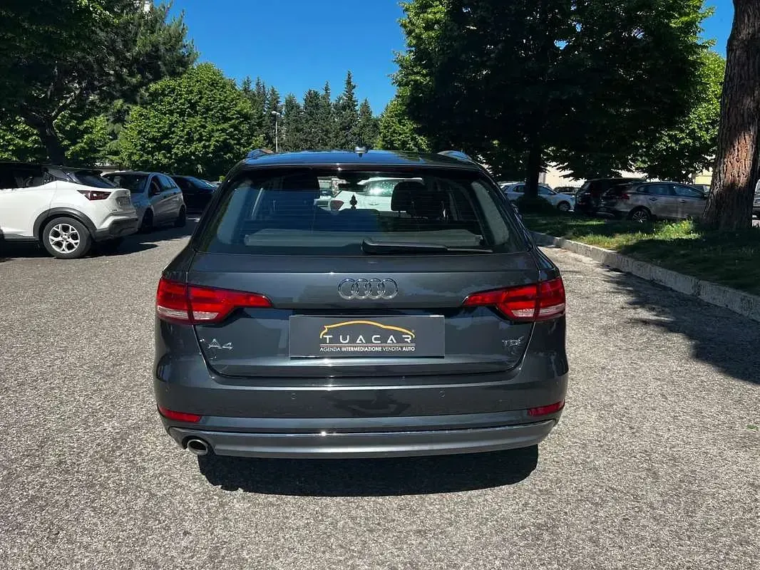 Usata Audi A4 Business 150 CV (110 kW) 2017 Station wagon