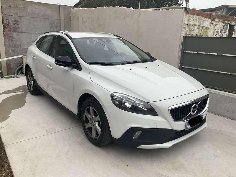 Usata Volvo V40 CC Kinetic 120 CV (88 kW) 2016 Bianco Station wagon