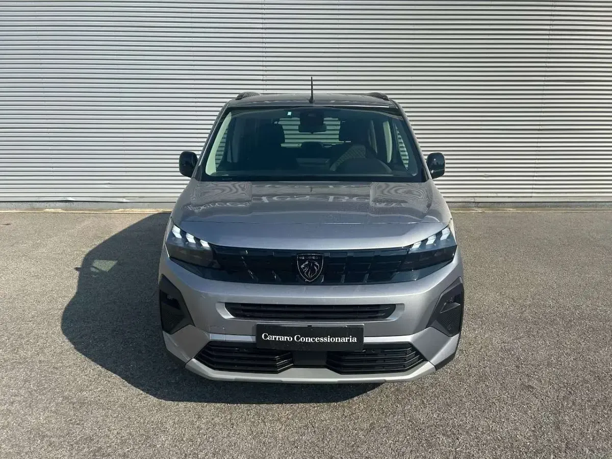 Usata Peugeot Rifter GTi 131 CV (96 kW) 2025 Grigio grafite Monovolume