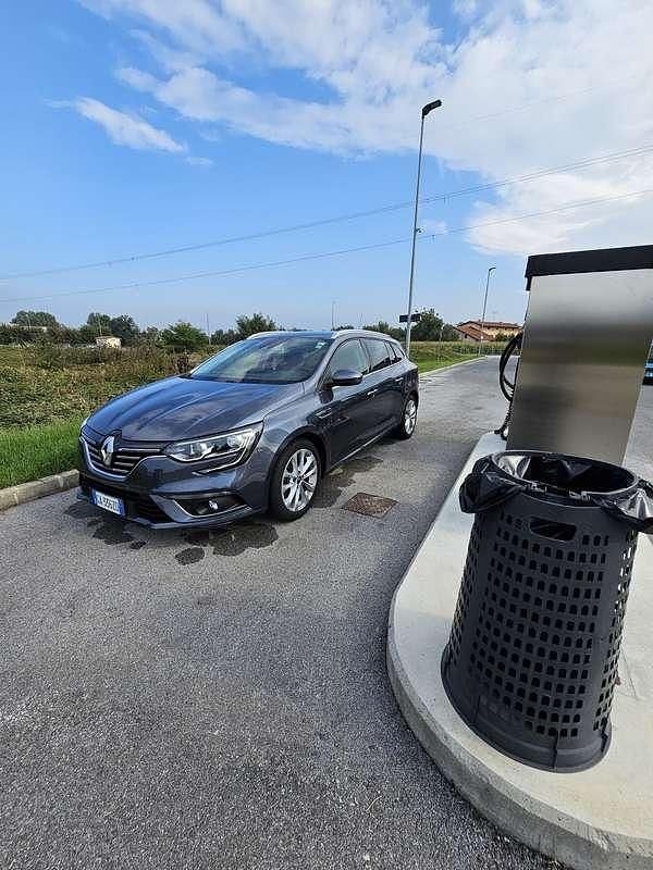 Usata Renault Mégane GrandTour Intens 116 CV (85 kW) 2020 Station wagon