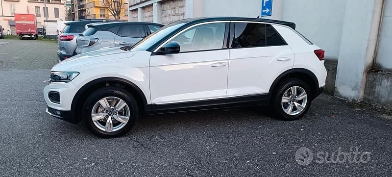 Usata VW T-Roc 115 CV (84 kW) 2019 Bianco SUV