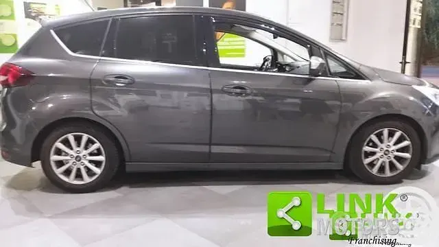 Usata Ford Focus Titanium 120 CV (88 kW) 2017 Grigio Berlina