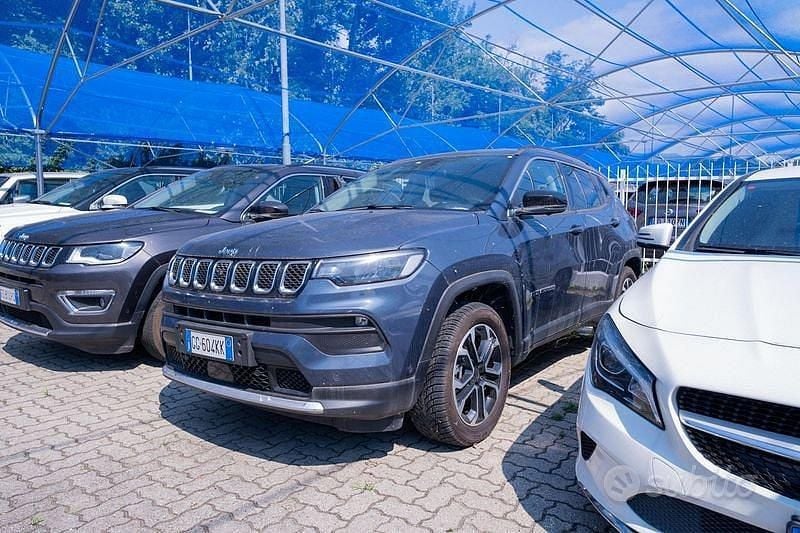 Usata Jeep Compass Limited 190 CV (139 kW) 2021 Grigio SUV