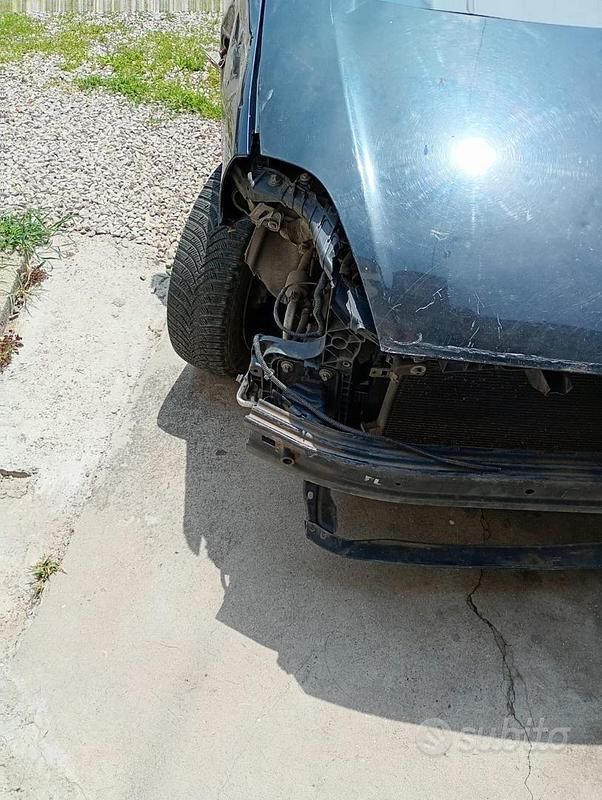 Usata Fiat Grande Punto 75 CV (55 kW) 2007 Nero Utilitaria