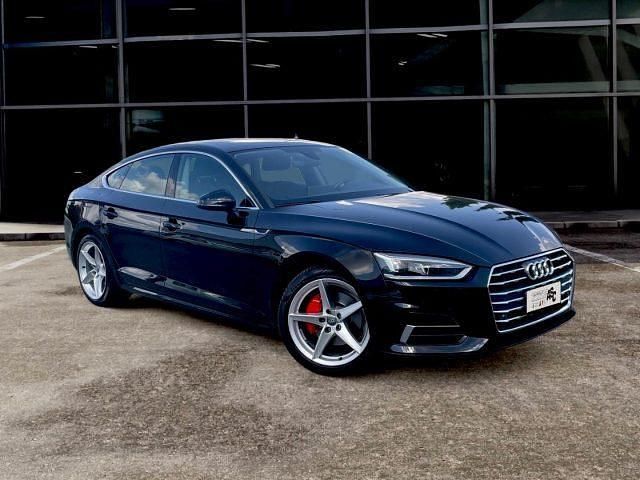 Usata Audi A5 Business 190 CV (139 kW) 2018 Viola Coupé