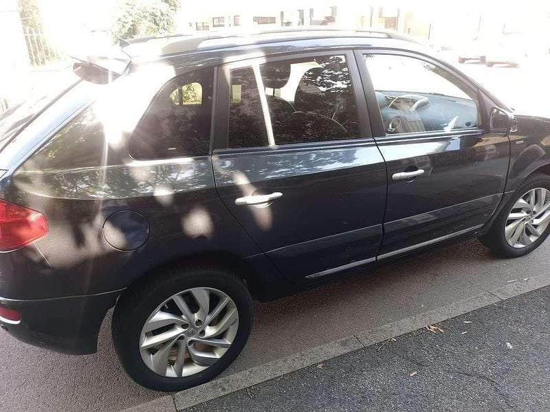 Usata Renault Koleos 175 CV (128 kW) 2015 Blu SUV