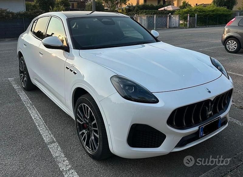 Bianco Usata 2023 Maserati Grecale SUV | 56.500 € (Cara) - Immagine 1/4