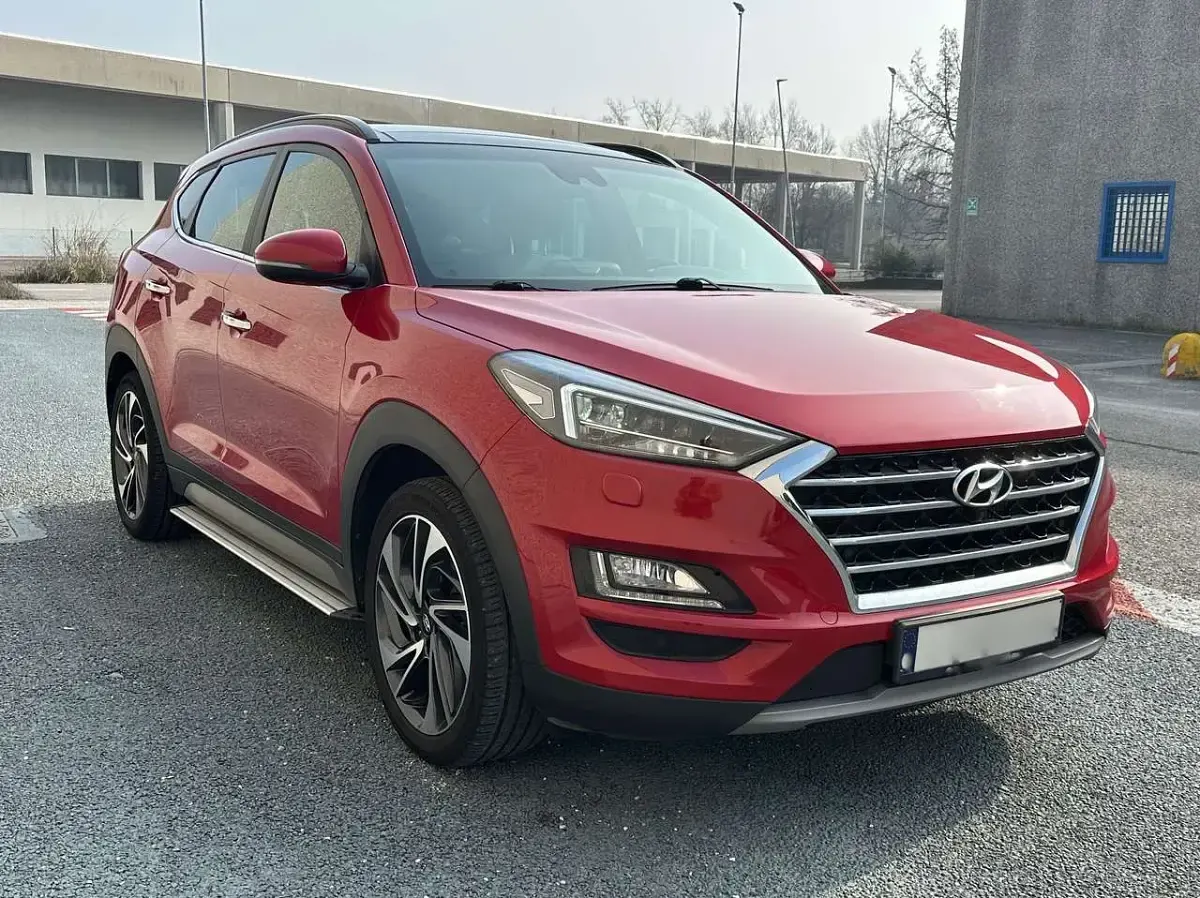 Usata Hyundai Tucson 136 CV (100 kW) 2020 Rosso SUV