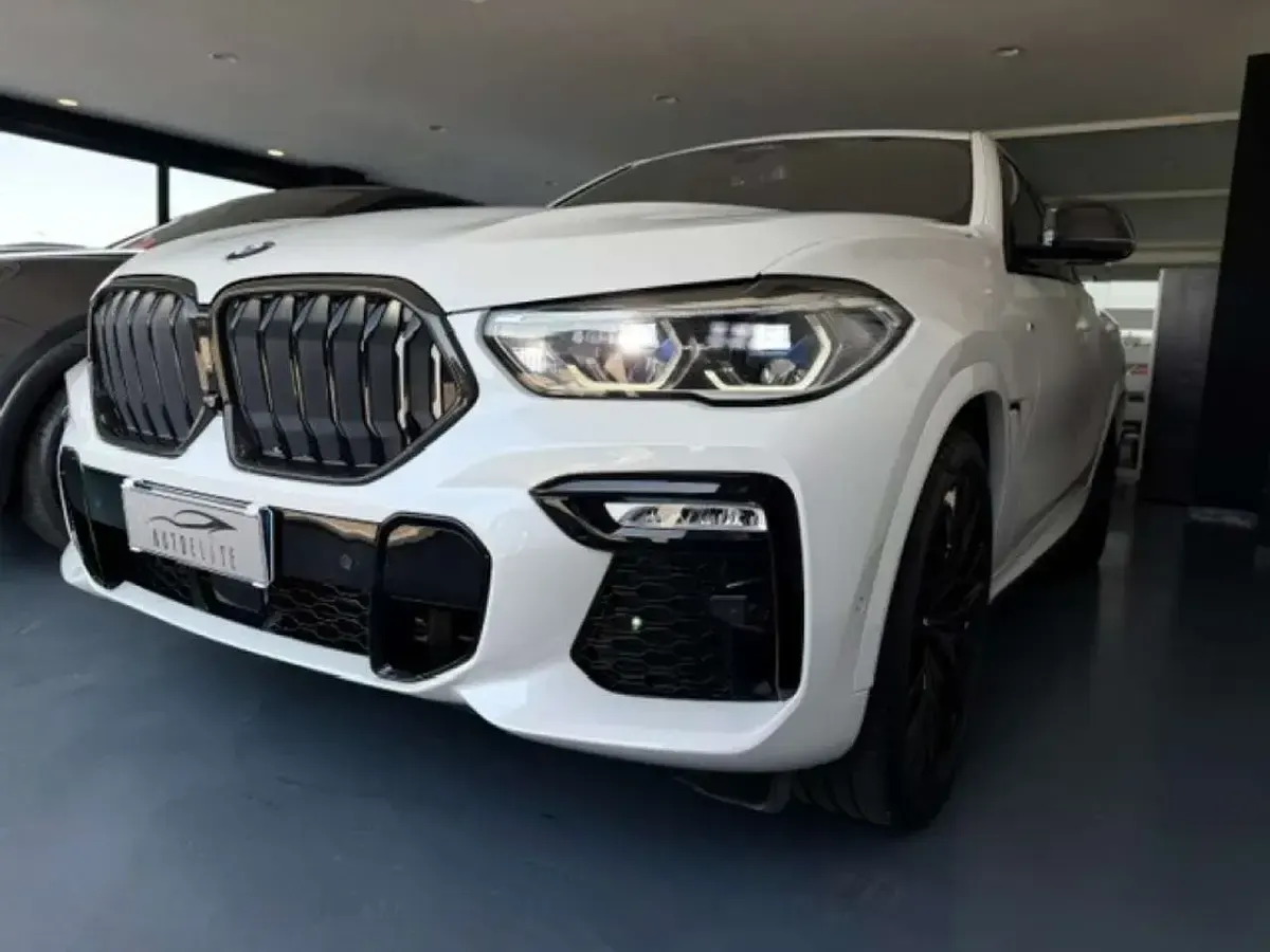 Usata BMW X6 M Sport 340 CV (250 kW) 2021 Bianco SUV