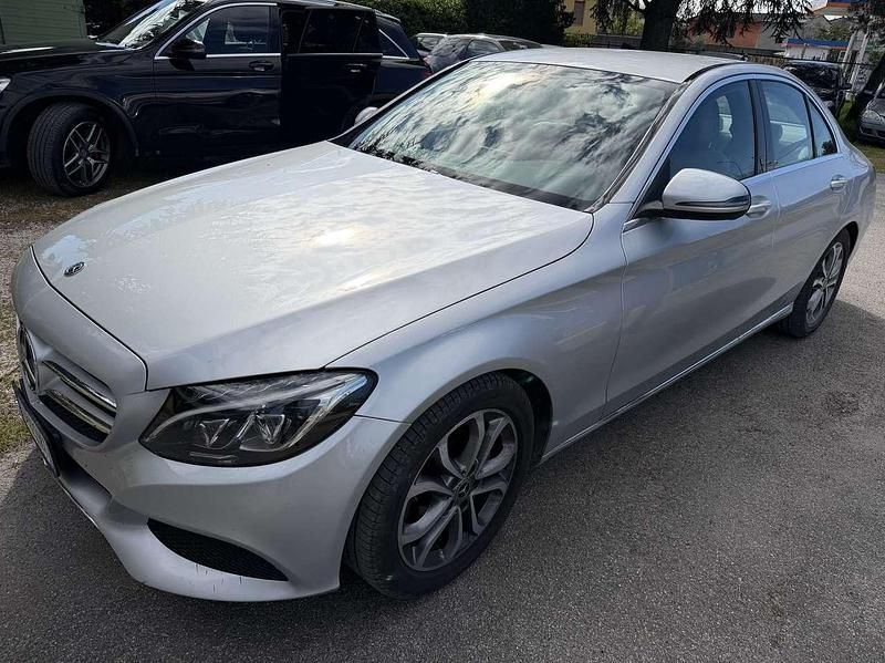 Usata Mercedes C220 170 CV (125 kW) 2018 Other Berlina