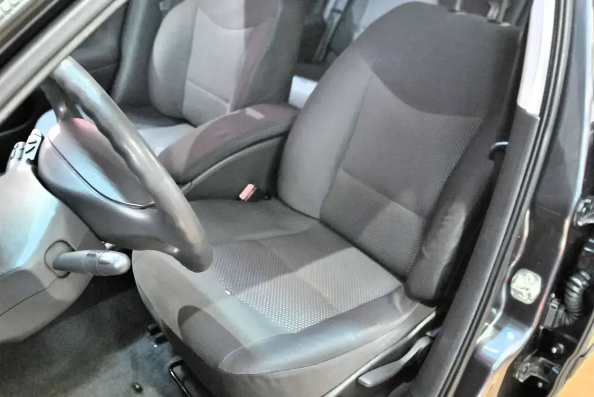Usata Renault Laguna II Dynamique 120 CV (88 kW) 2005 Grigio Station wagon