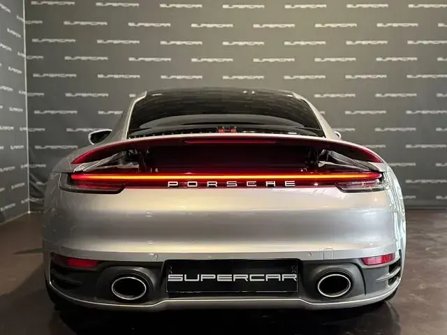 Usata Porsche 911 Carrera 385 CV (283 kW) 2020 Argento Coupé