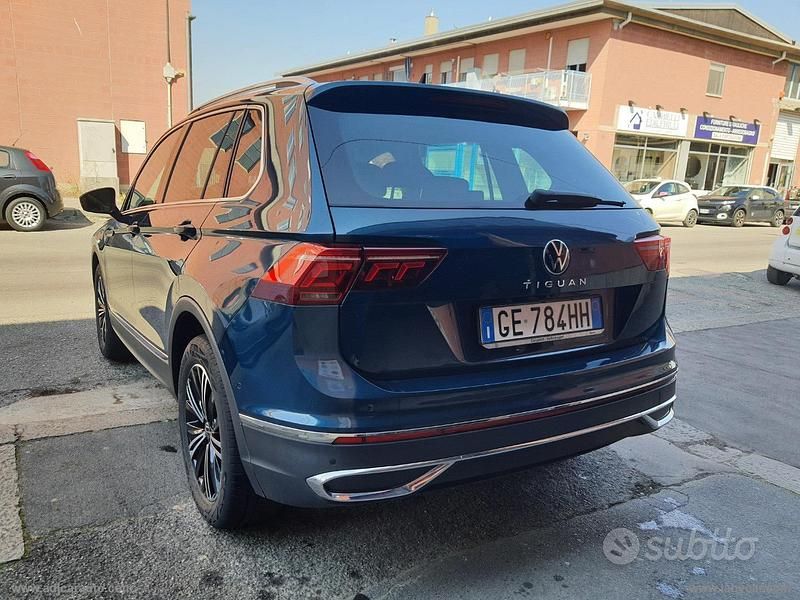 Gebraucht VW Tiguan 150 PS (110 kW) 2021 Blau SUV