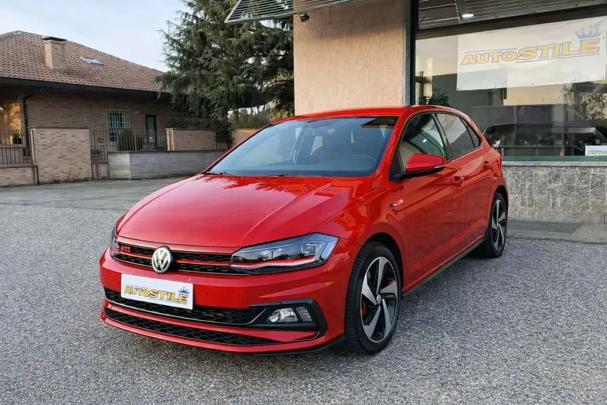 Usata VW Polo GTI 200 CV (147 kW) 2019 Rosso Utilitaria