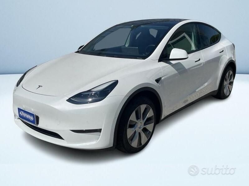Bianco Usata 2022 Tesla Model Y Long Range AWD SUV | 35.708 € (Buon prezzo) - Immagine 1/4