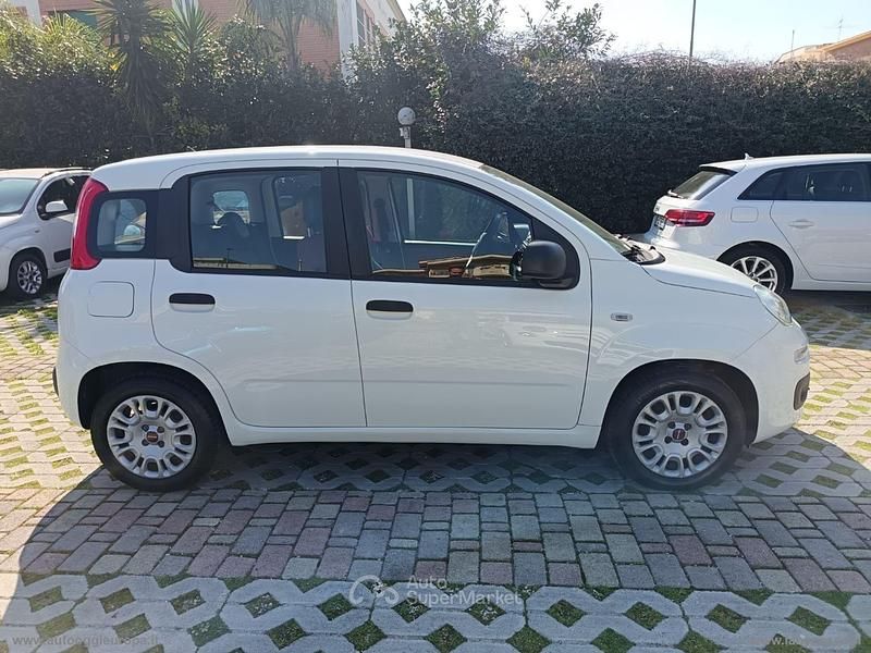 Usata Fiat Panda 69 CV (50 kW) 2015 Bianco Utilitaria