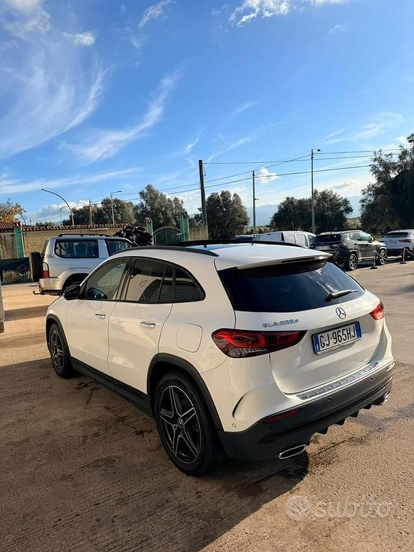 Usata Mercedes GLA200 2022 Bianco SUV