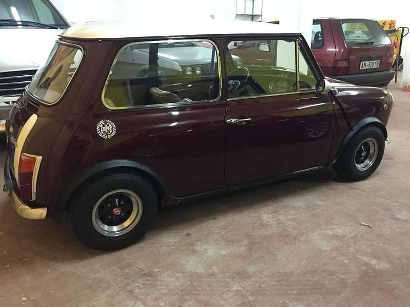 Usata Innocenti Mini 42 CV (30 kW) 1971 Marrone Utilitaria