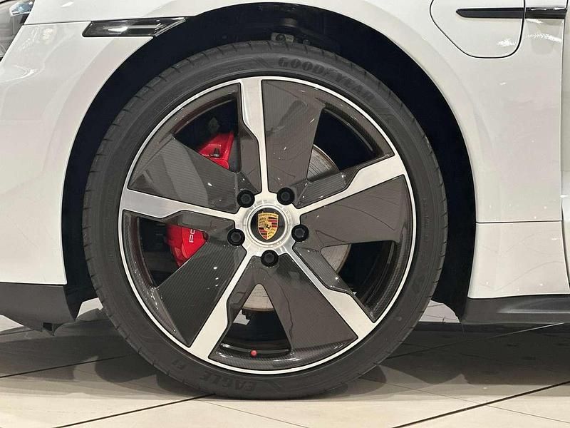 Usata Porsche Taycan 4S Performance Package 139 kW (190 CV) 2020 Bianco Berlina