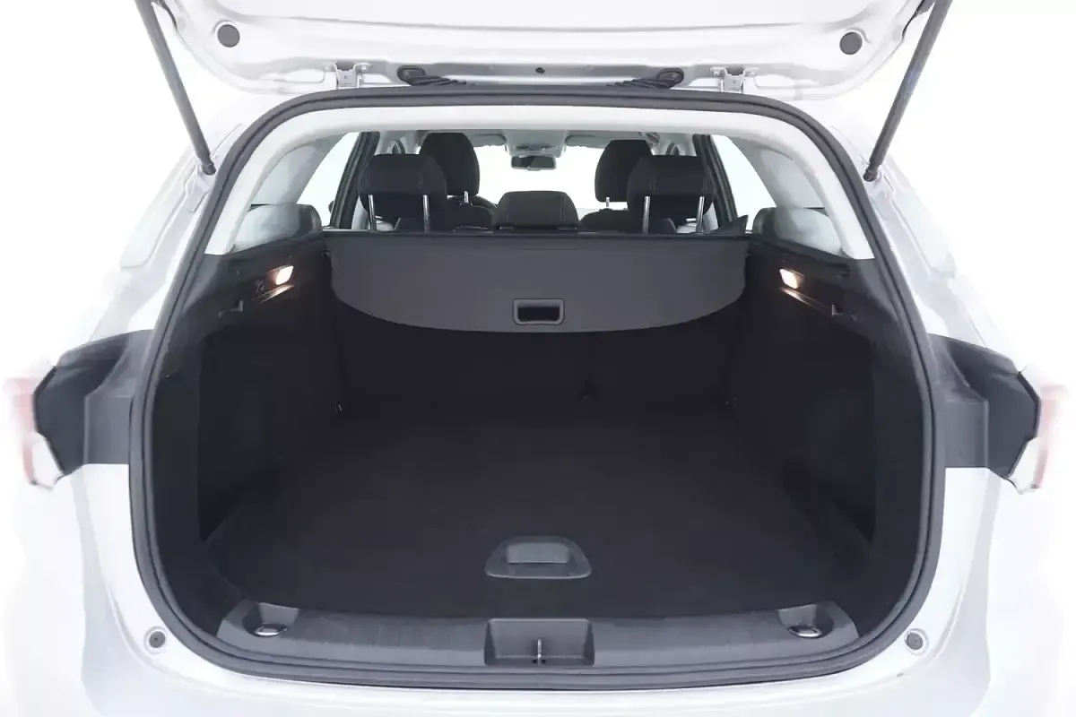 Usata Fiat Tipo Business 131 CV (96 kW) 2022 Argentoargento Station wagon