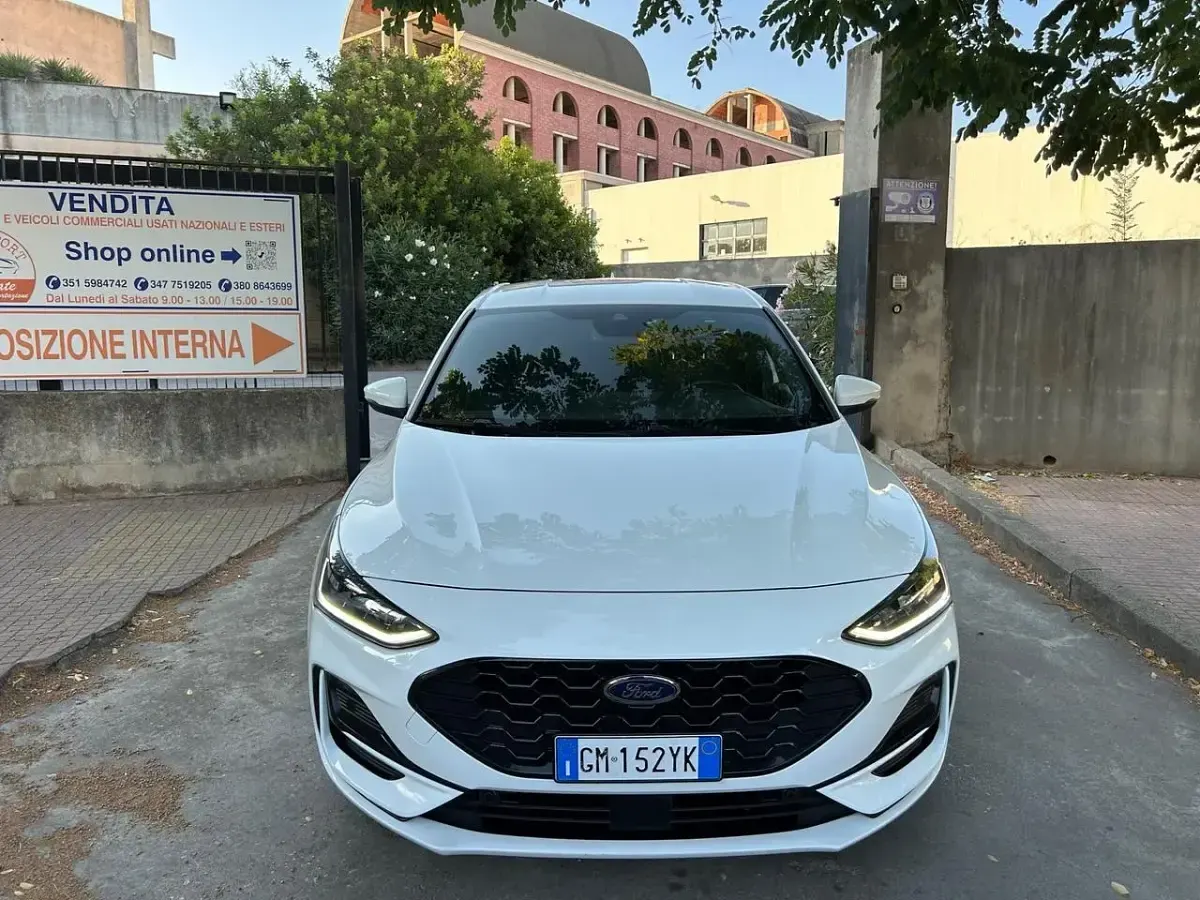 Usata Ford Focus ST-Line 125 CV (91 kW) 2023 Bianco Berlina