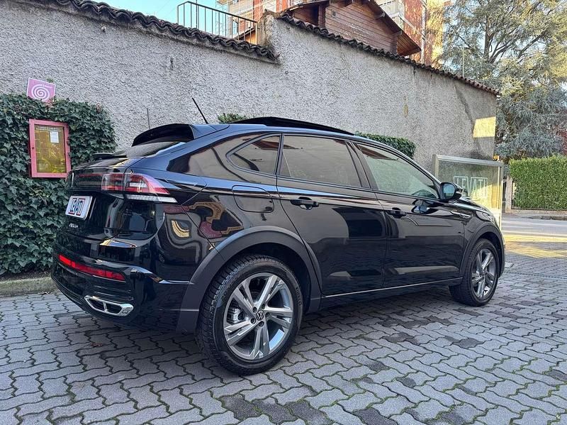 Usata VW Taigo R-line 150 CV (110 kW) 2024 Nero SUV