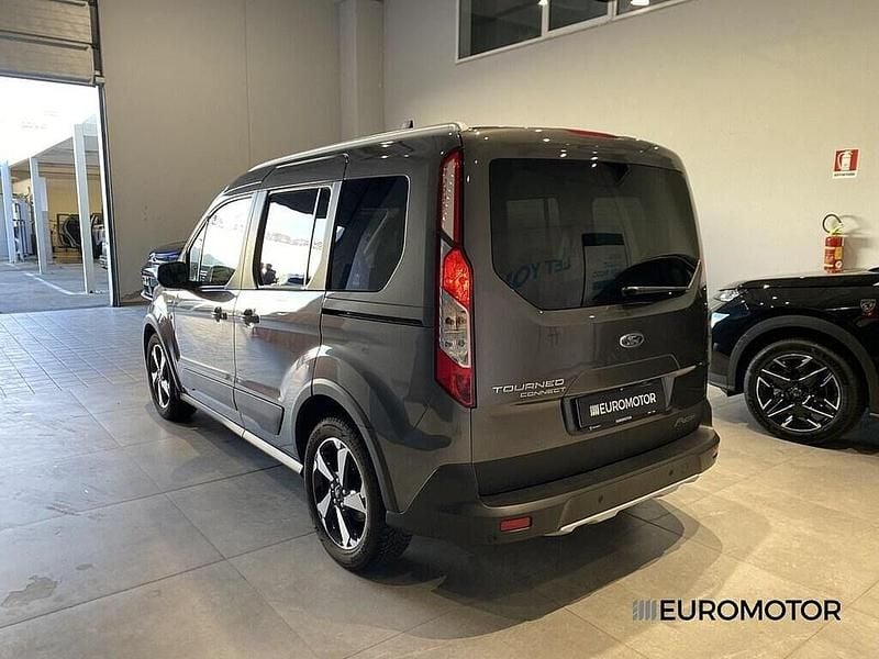 Usata Ford Tourneo Active 120 CV (88 kW) 2022 Grigio Furgone