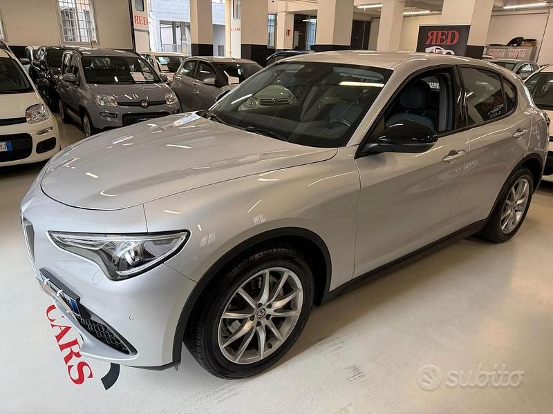 Usata Alfa Romeo Stelvio Executive 190 CV (139 kW) 2020 Grigio SUV