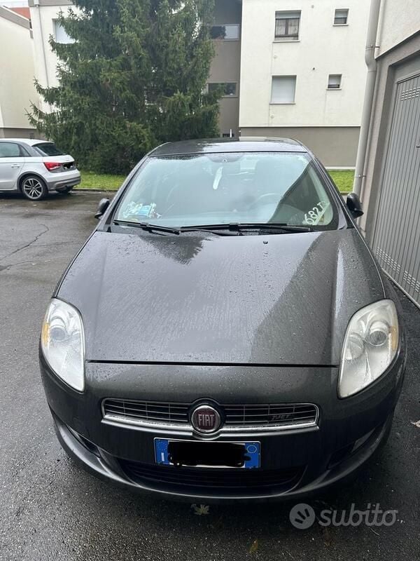 Usata Fiat Bravo 120 CV (88 kW) 2009 Grigio Utilitaria