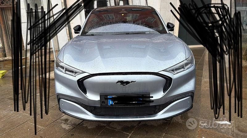 Usata Ford Mustang Mach-E Standard Range 197 kW (269 CV) 2022 SUV