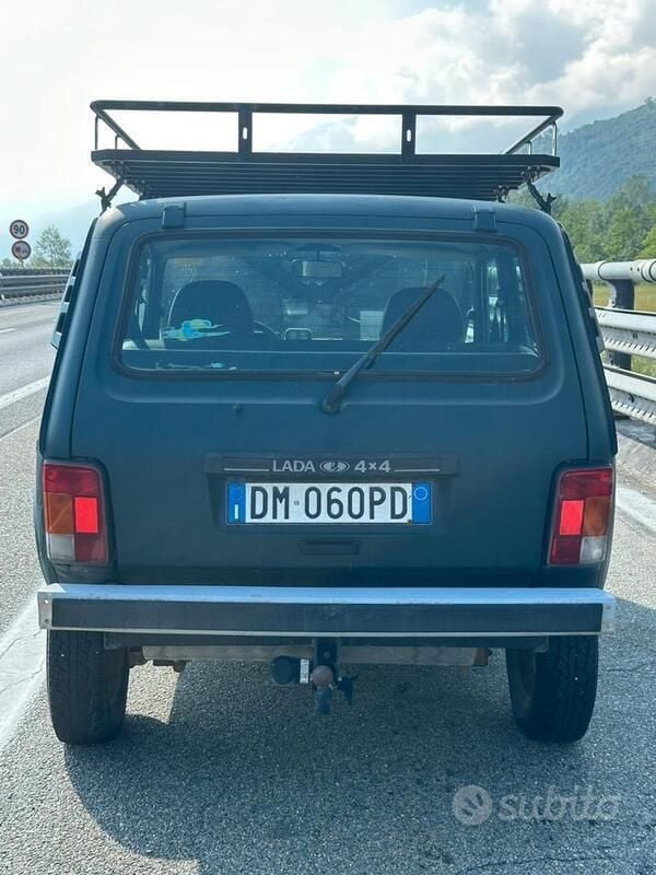 Usata 2008 Lada niva SUV | 5000 € (Super prezzo) - Immagine 1/4