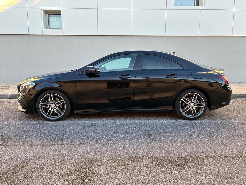 Usata Mercedes CLA220 Premium 177 CV (130 kW) 2017 Nero Berlina