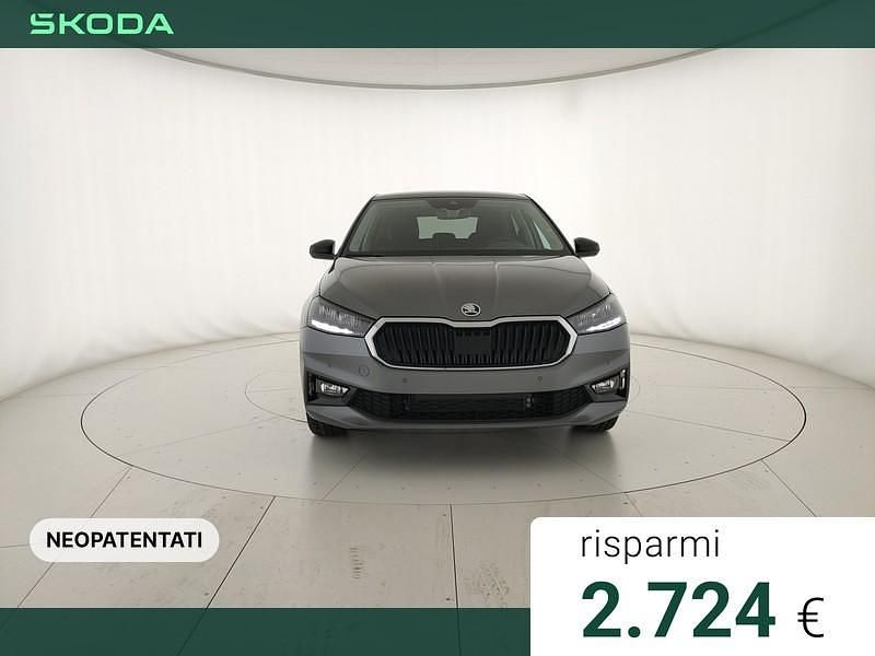 Nuova Skoda Fabia 95 CV (69 kW) 2026 Grigio graphite metallizzato nero tulipa Utilitaria