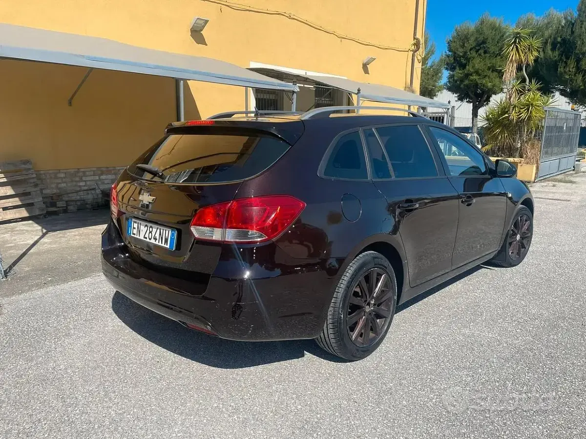 Usata Chevrolet Cruze LTZ 131 CV (96 kW) 2012 Nero Station wagon