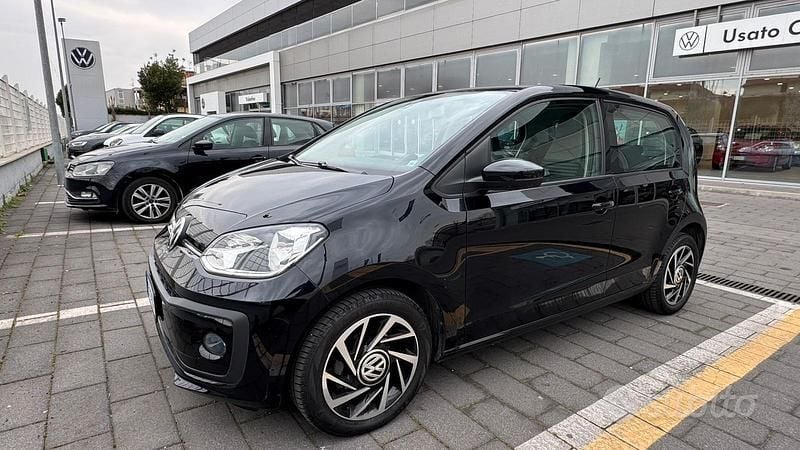 Usata VW up! Move 60 CV (44 kW) 2019 Nero Utilitaria