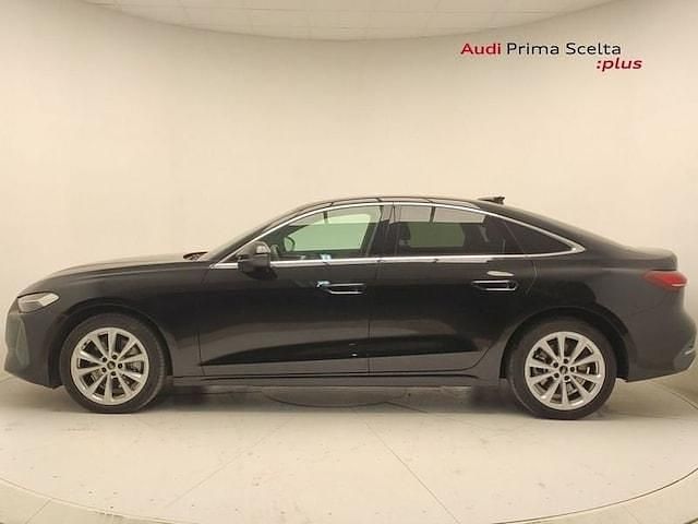 Usata Audi A5 Advanced 204 CV (150 kW) 2025 Nero mythos metallizzato Berlina