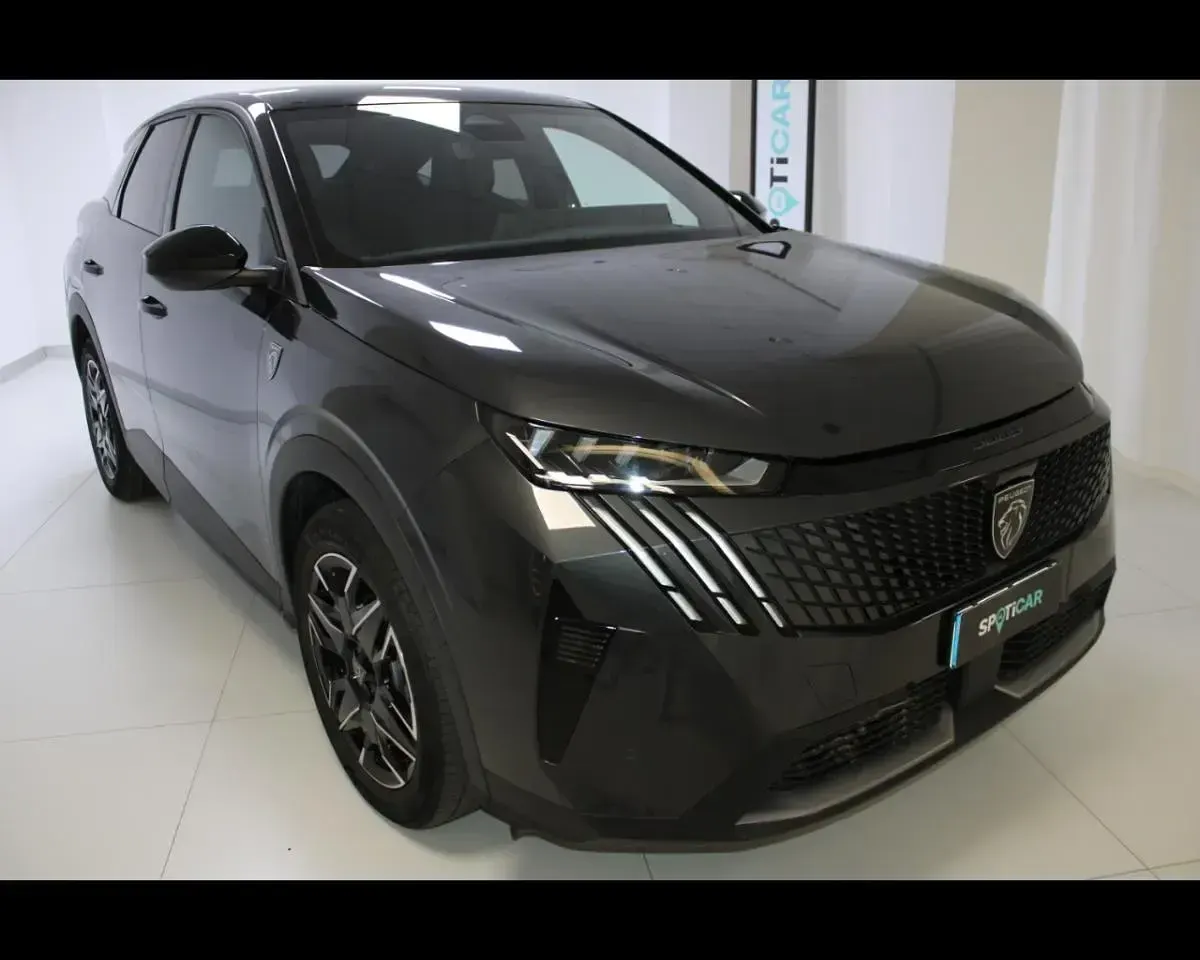 Usata Peugeot 3008 GT 136 CV (100 kW) 2025 SUV