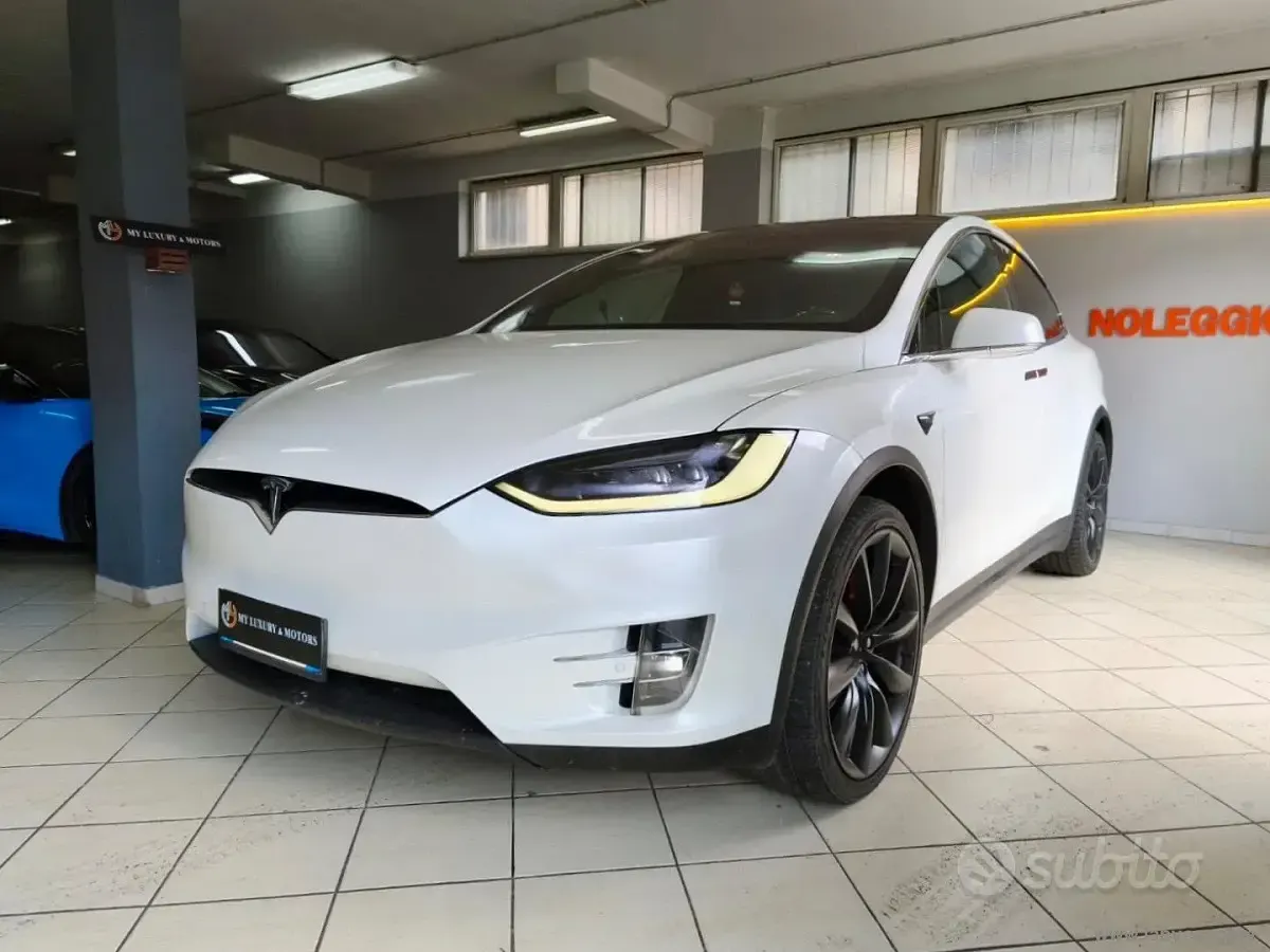 Usado Tesla Model X Performance 580 kW (789 CV) 2019 Blanco SUV