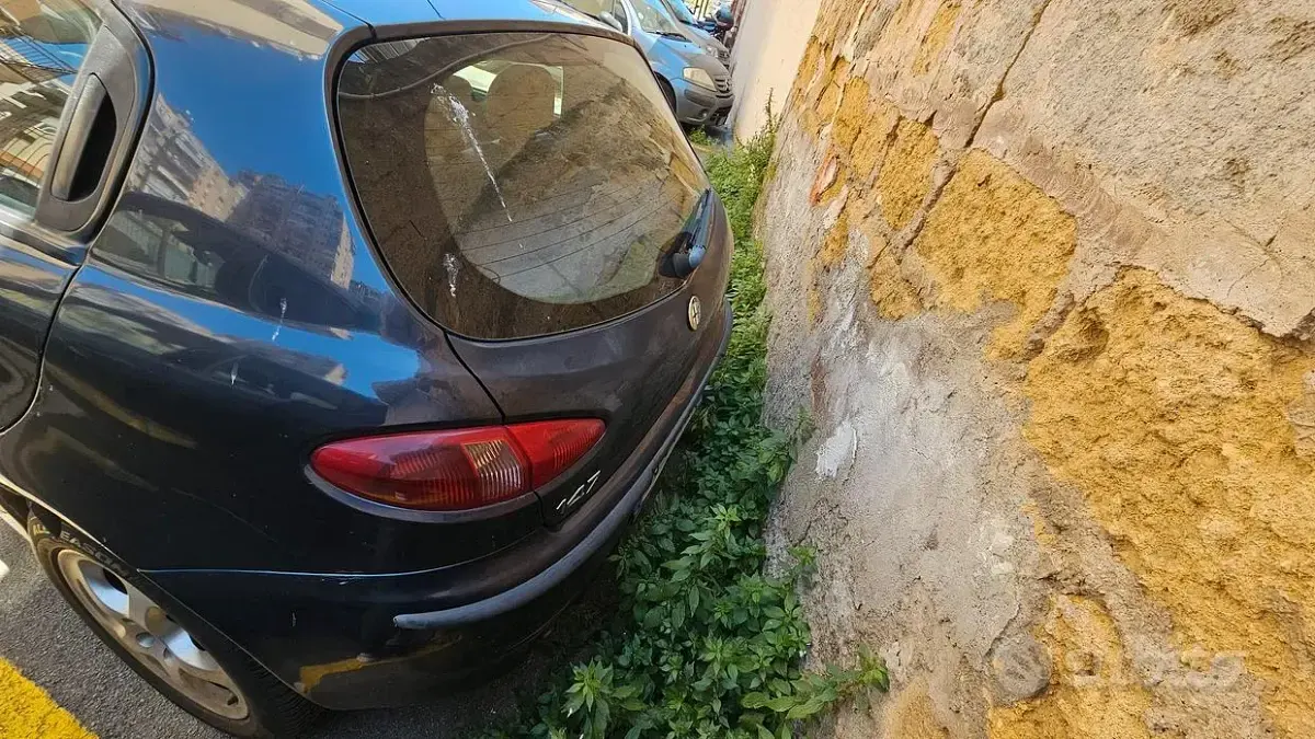 Usata Alfa Romeo 147 140 CV (102 kW) 2003 Utilitaria