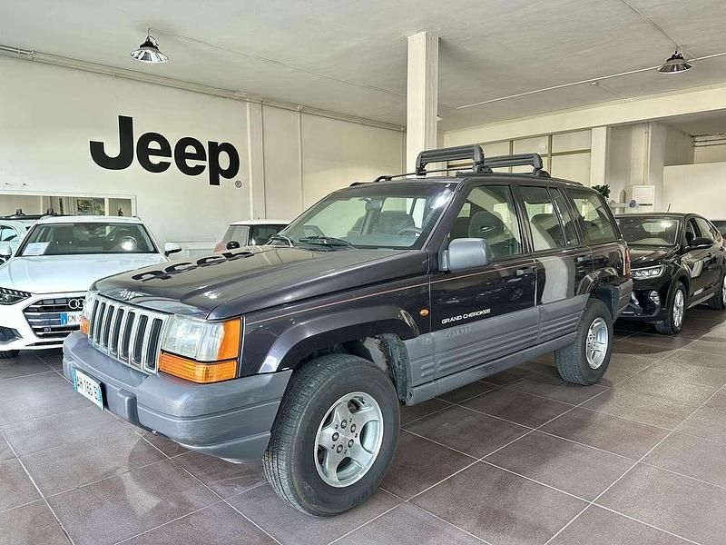 Grigio Usata 1996 Jeep Grand Cherokee Limited SUV | 4500 € - Immagine 1/4