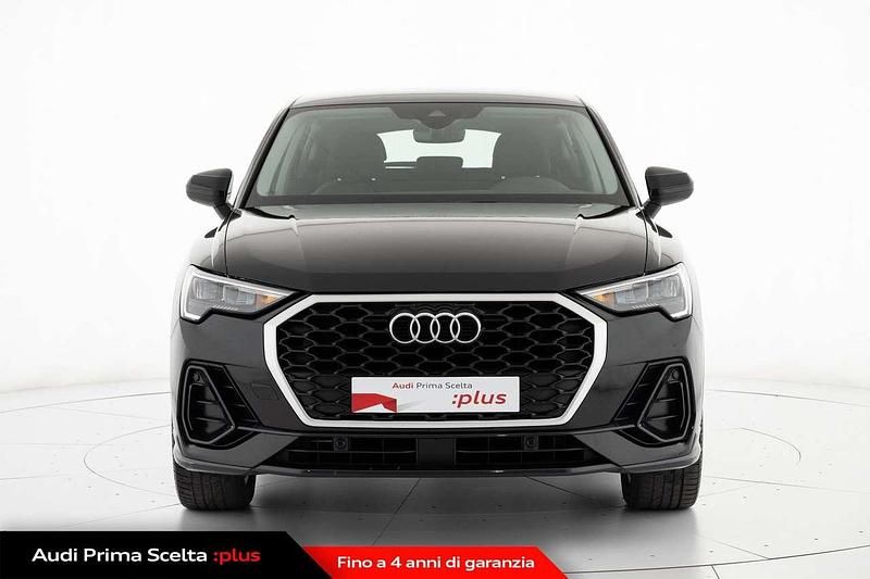Usata Audi Q3 Business Plus 150 CV (110 kW) 2020 Nero SUV