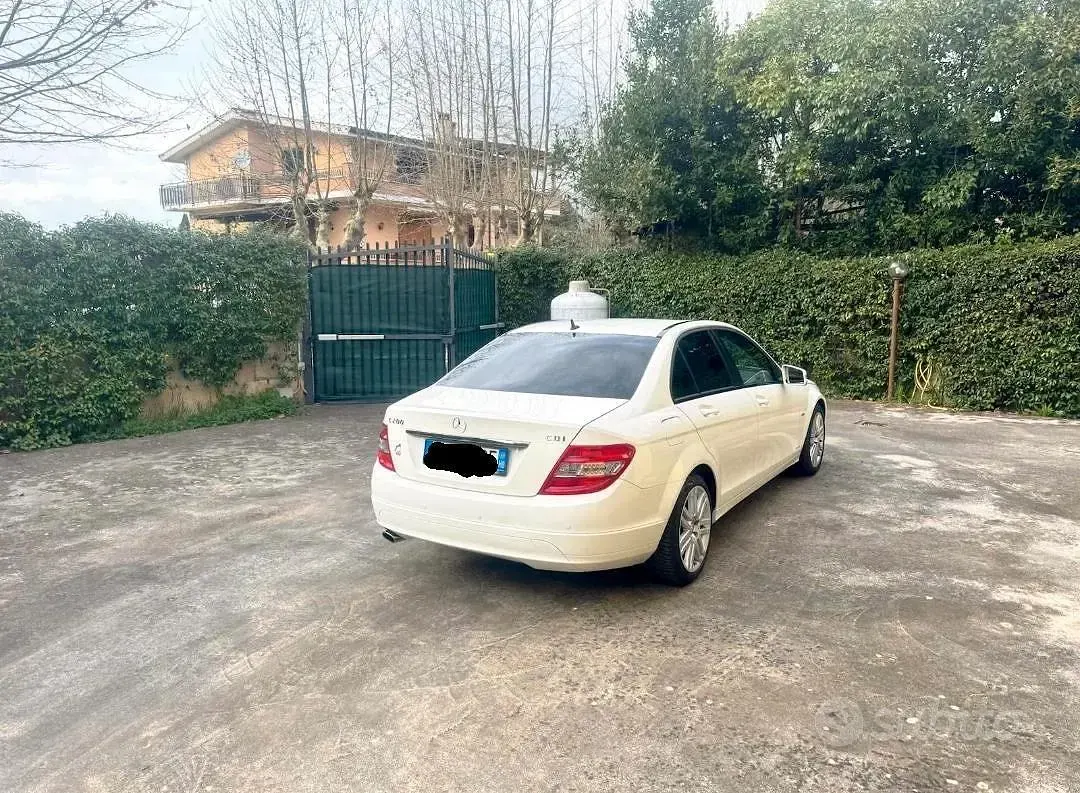Usata Mercedes C220 2010 Bianco Berlina