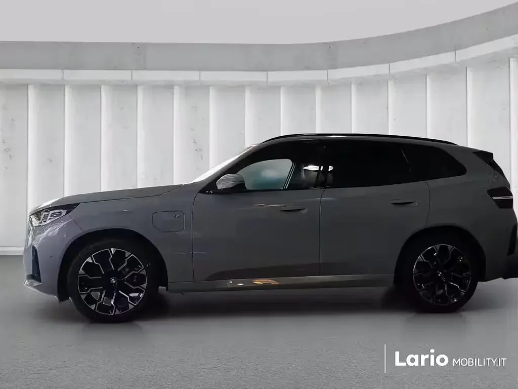 Nuova BMW X3 M Sport 299 CV (219 kW) 2026 Brooklyn grey metallic SUV
