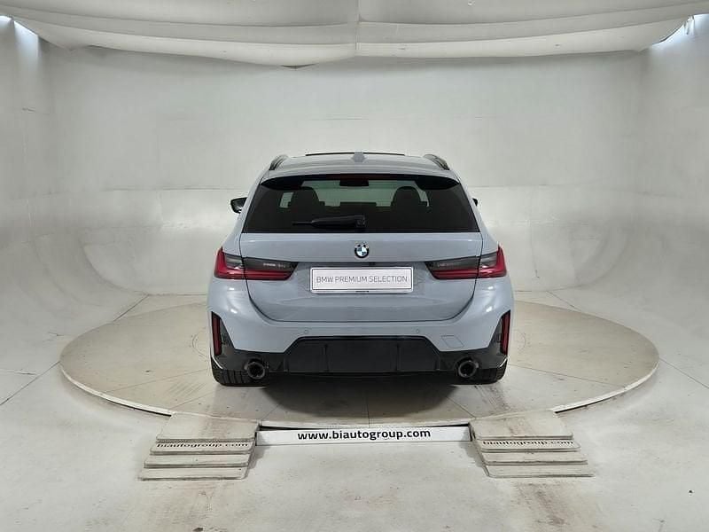 Usata BMW 320e M Sport 190 CV (139 kW) 2023 Grigio Station wagon