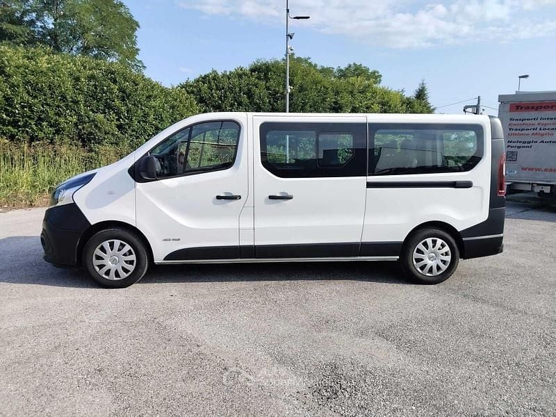 Usata Nissan NV300 145 CV (106 kW) 2021 Bianco Furgone