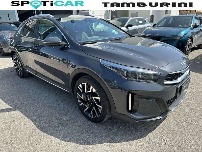 Grigio scuro Usata 2023 Kia XCeed Style SUV | 22.800 € (Cara) - Immagine 1/4