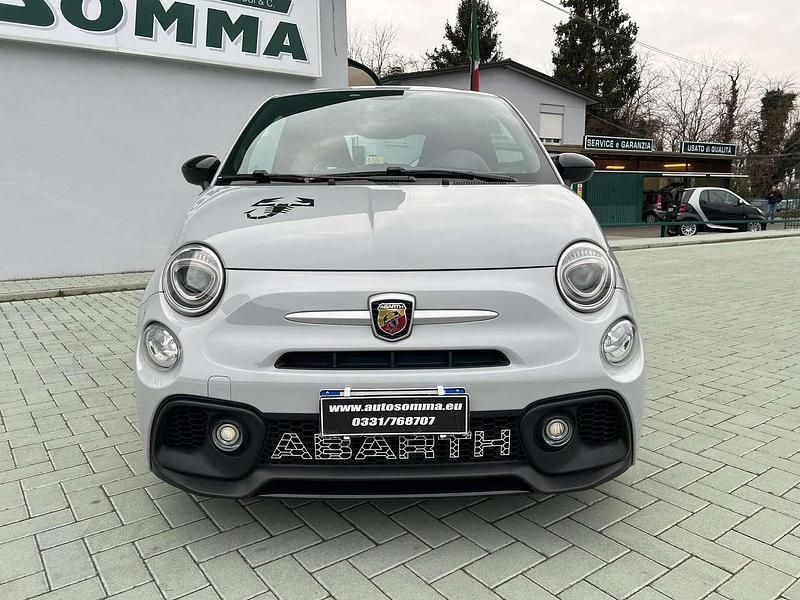 Grigio Usata 2019 Abarth 595 Due volumi | 15.800 € (Buon prezzo) - Immagine 1/4