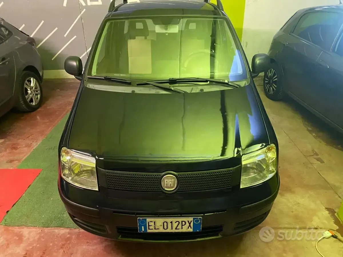Usata Fiat Panda Classica 69 CV (50 kW) 2012 Blu Utilitaria