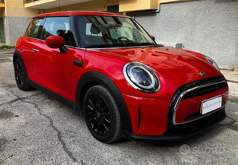 Usata Mini Cooper Resolute Edition 136 CV (100 kW) 2022 Rosso Utilitaria