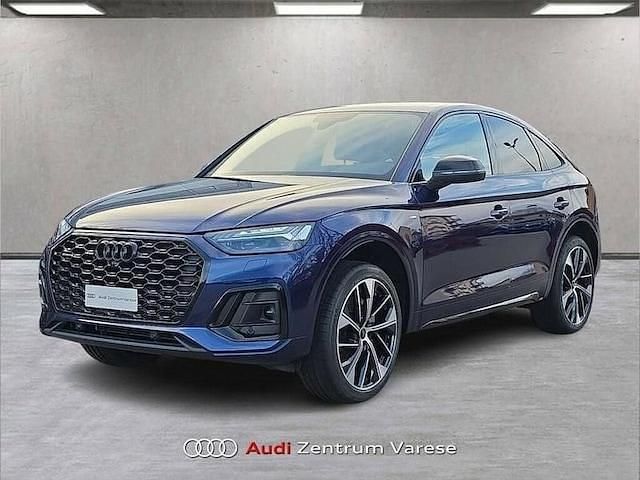 Nuova Audi Q5 Sportback Ambiente 204 CV (150 kW) 2025 Blu navarra metallizzato SUV